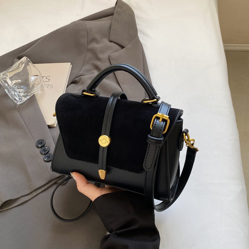 حقيبة يد صناعية أنيقة مع حزام  - مراجعة Women Bags Golden وسعره
