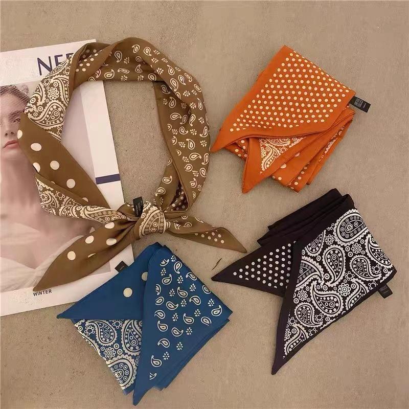 وشاح جديد منقط للنساء مقاس 100 - مراجعة Women'S Bags New Look وسعره