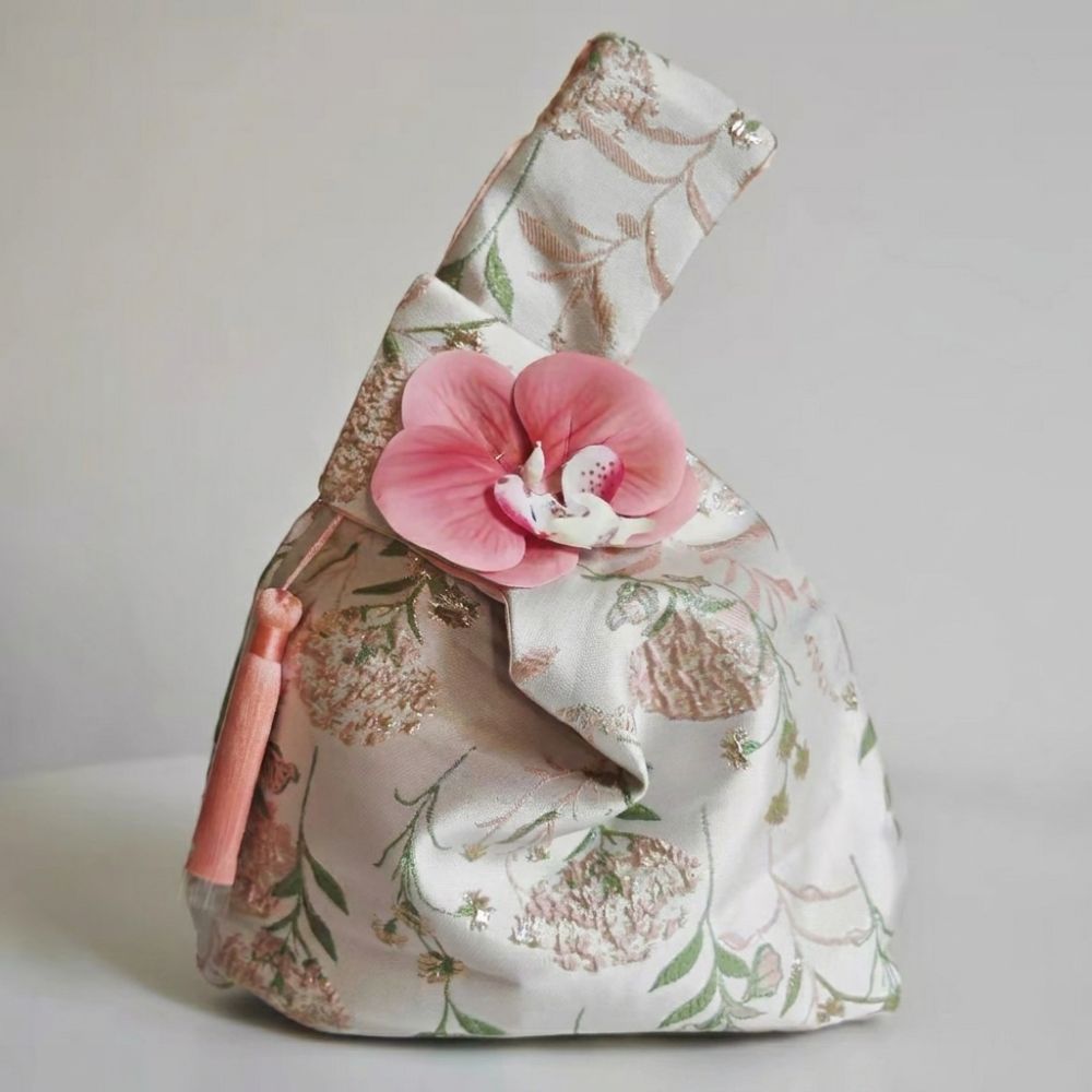 حقيبة يد محمولة خفيفة الوزن بت - مراجعة Women'S Bags New Look وسعره