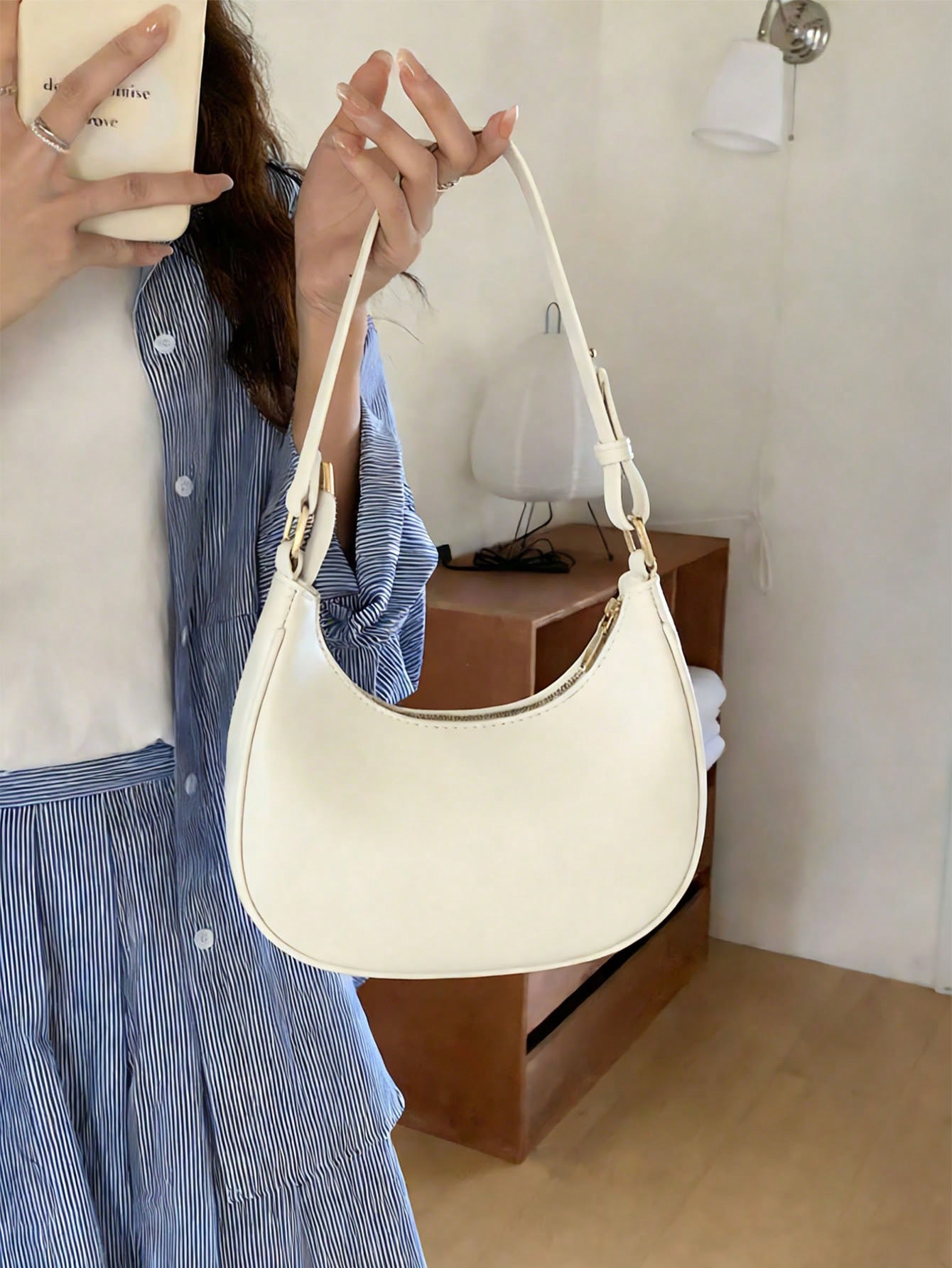 حقيبة كتف جديدة بتصميم عصري وب - مراجعة Women'S Bags New Look وسعره