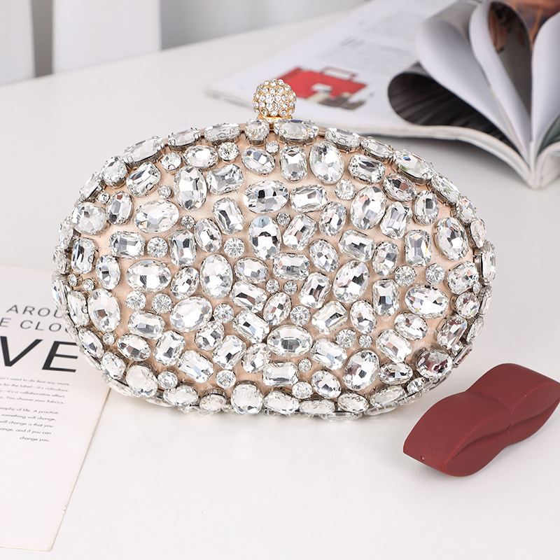 حقائب سهرة فاخرة من الكريستال  - مراجعة Women Bags Golden وسعره