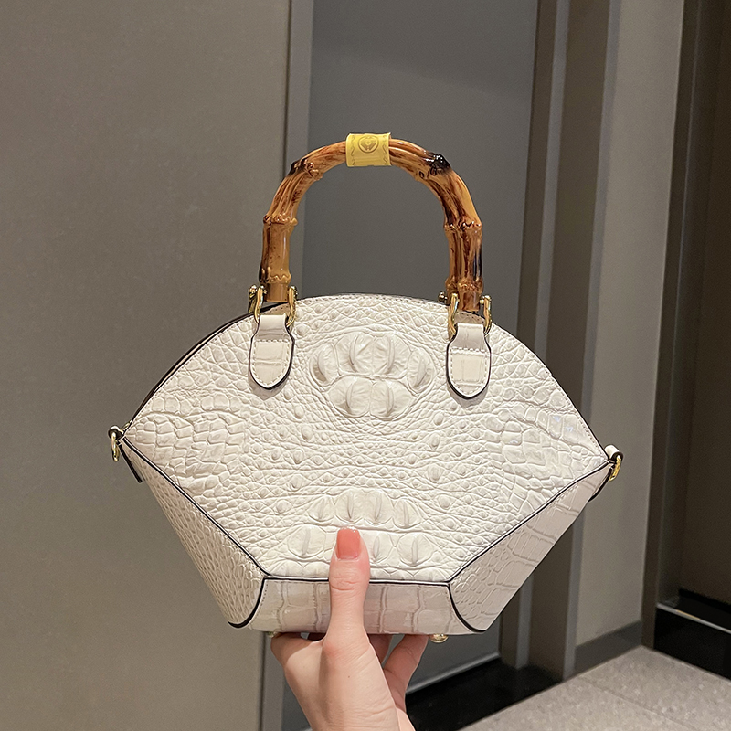 حقيبة كروس جلد البقر للنساء ،  - مراجعة Women Bags Discount وسعره